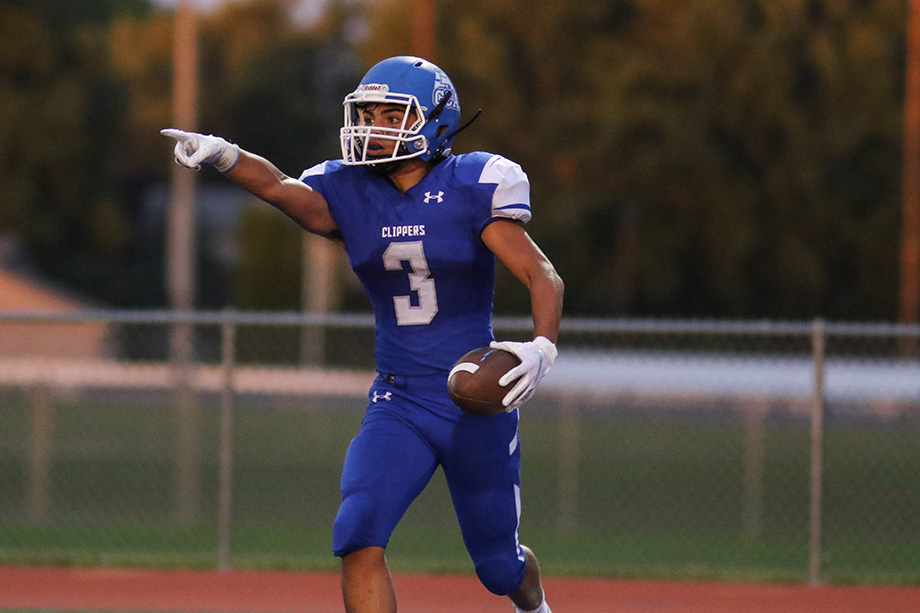 clear-creek-amana-comes-up-short-in-season-opener-at-mount-pleasant